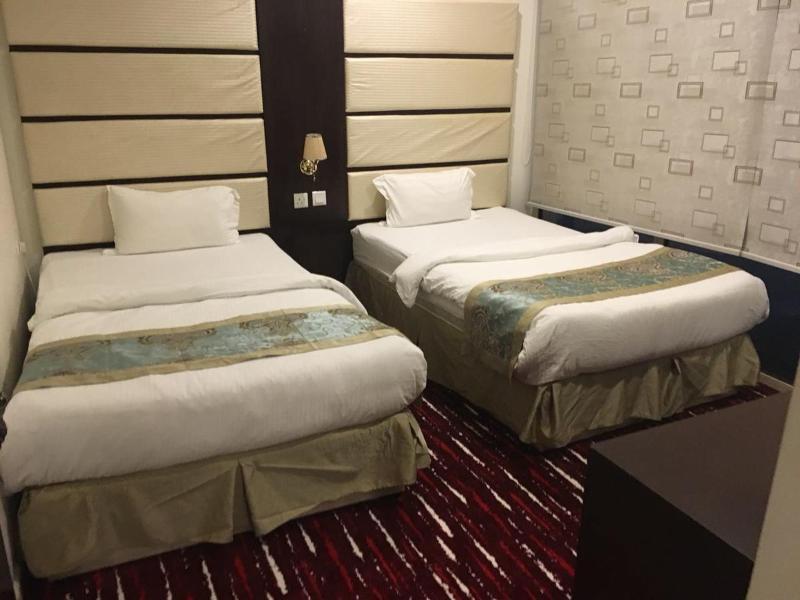 Areen Al Basateen Hotel Джеда Екстериор снимка