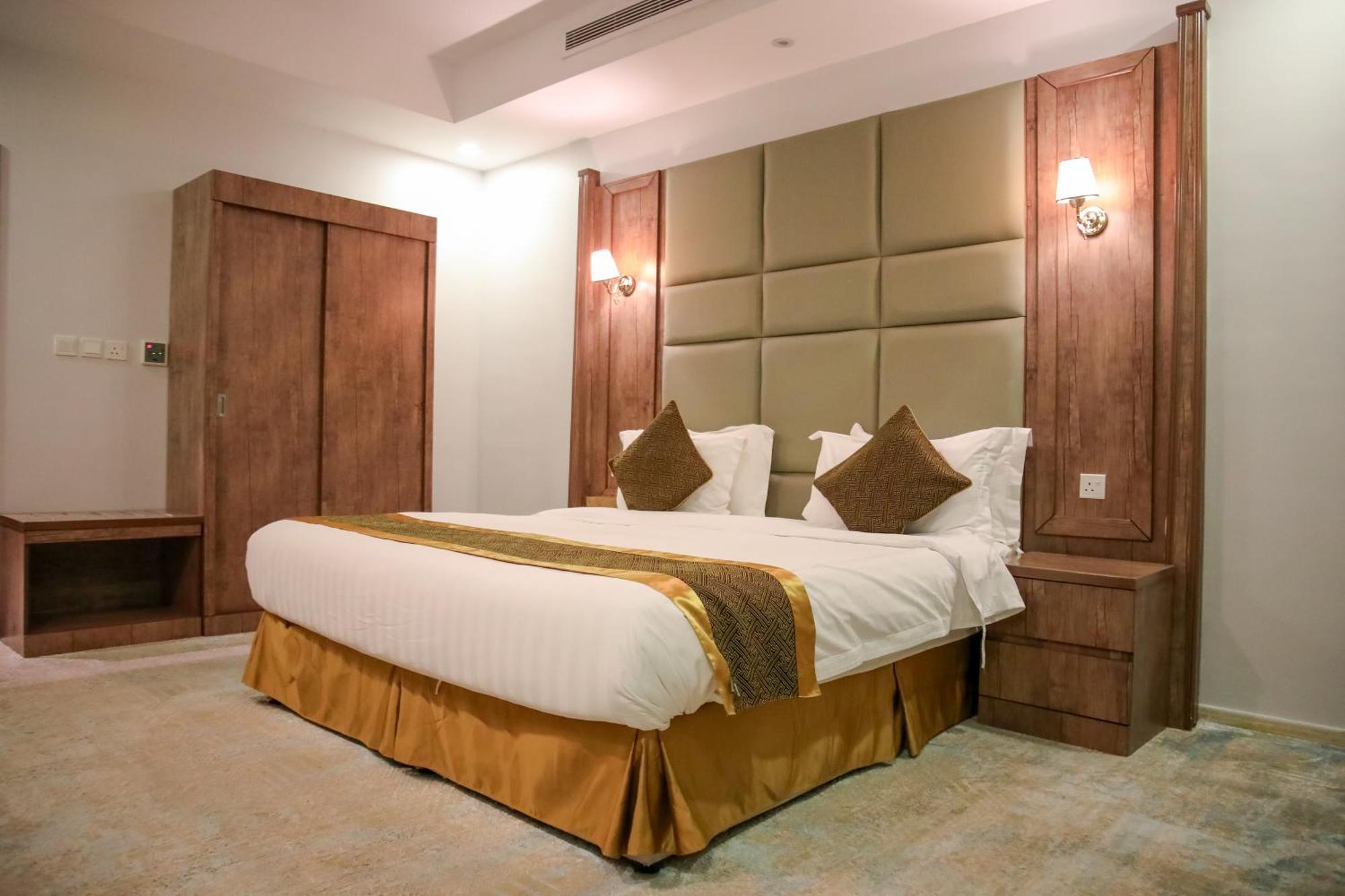 Areen Al Basateen Hotel Джеда Екстериор снимка